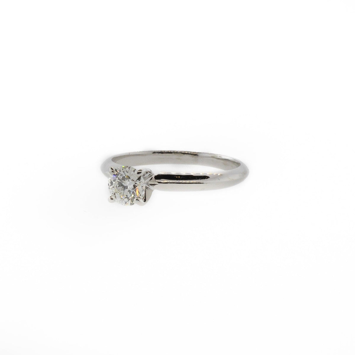 Round Brilliant Cut Diamond Solitaire White Gold Ring -