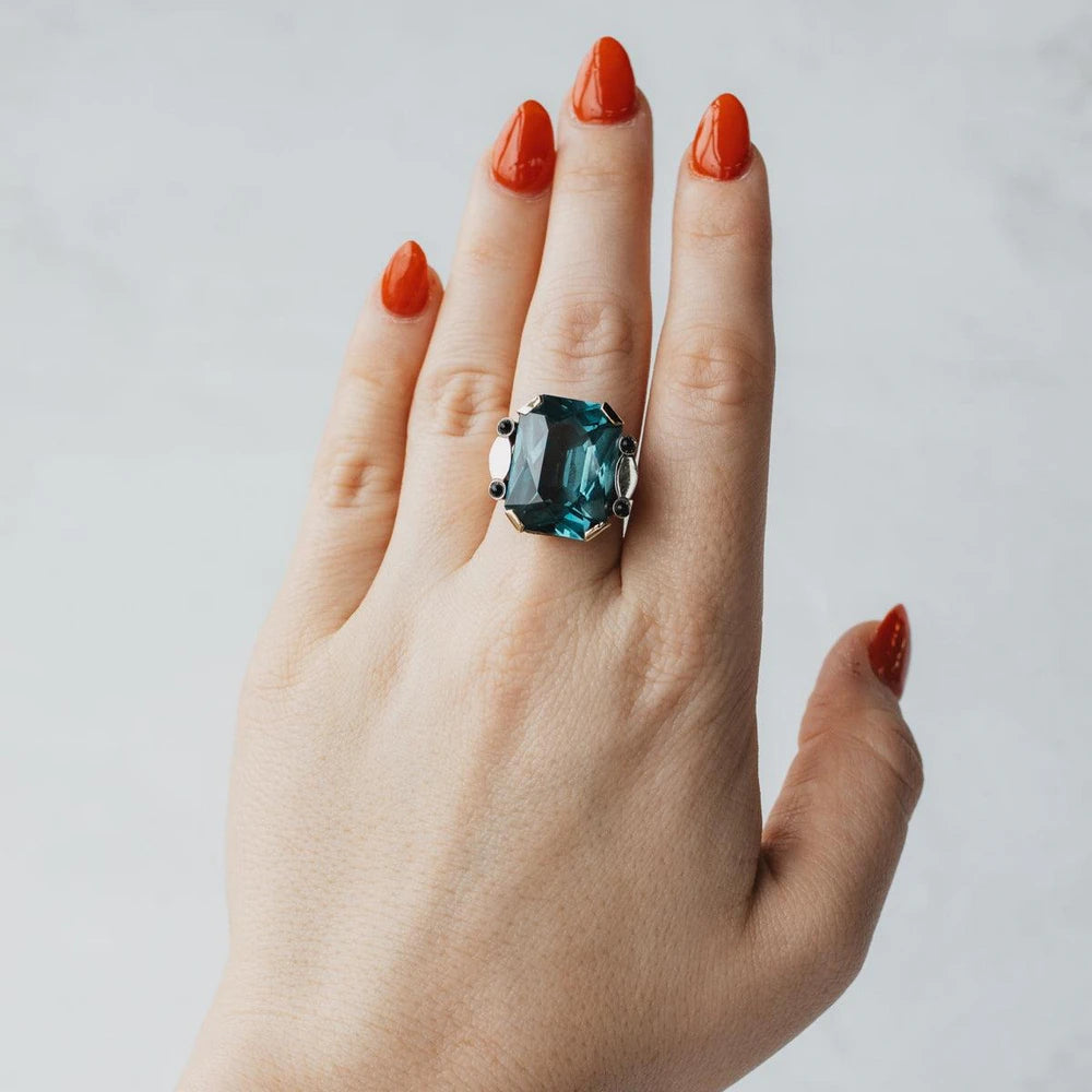 14K Yellow Gold Art Deco Synthetic Spinel & Onyx Ring