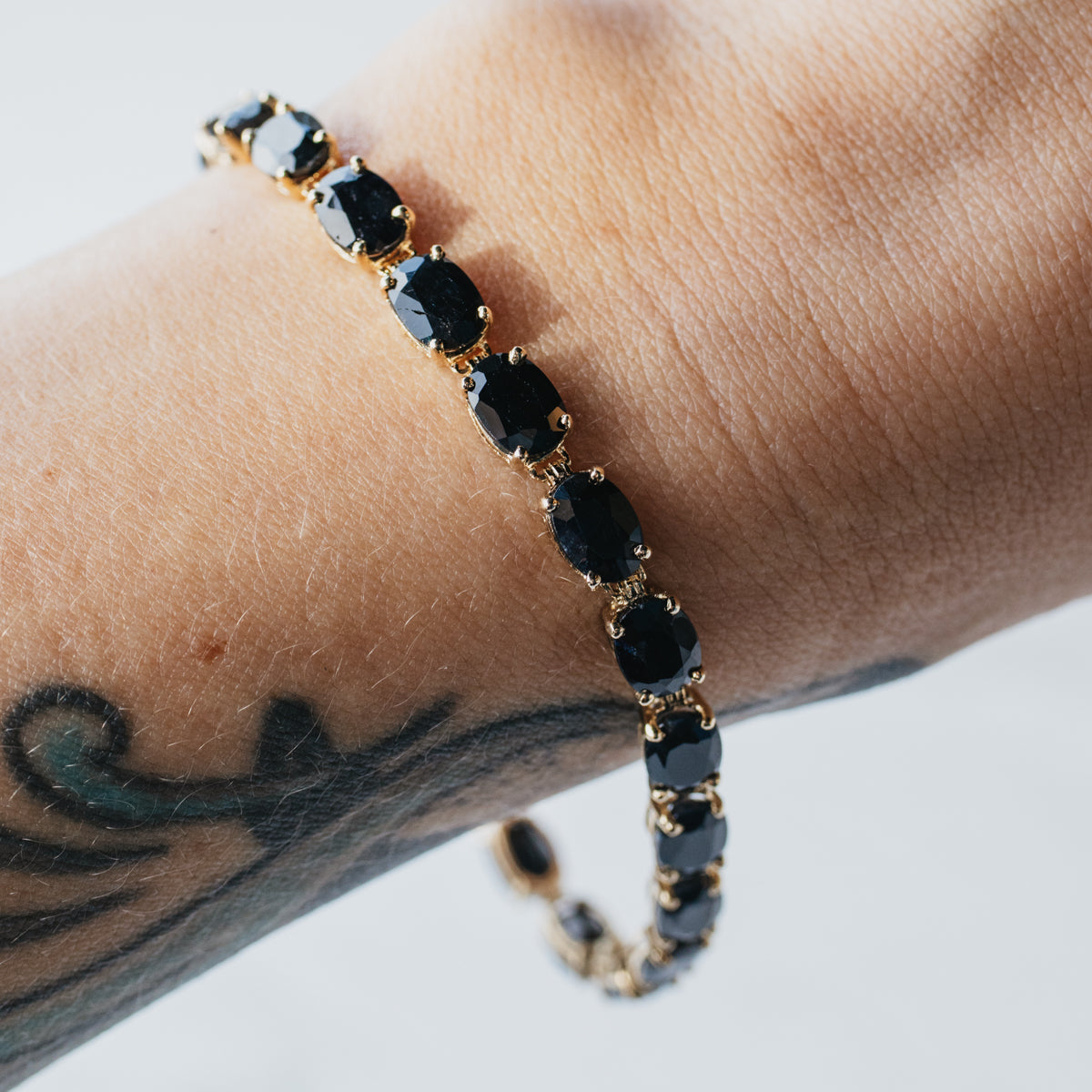 14K Yellow Gold Dark Blue Sapphire Tennis Bracelet
