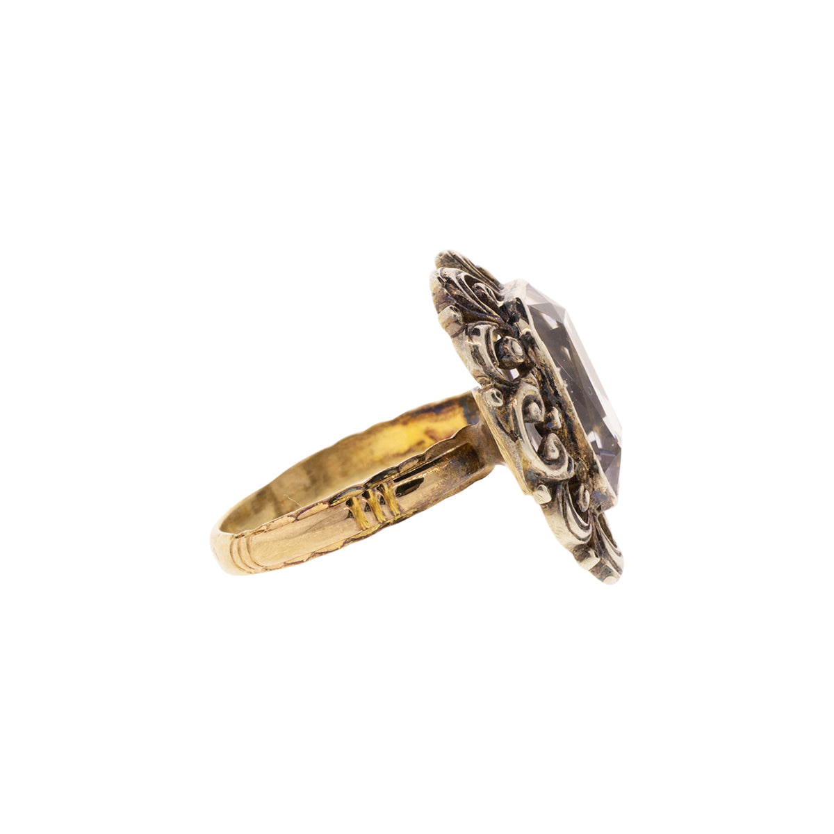 14K Yellow Gold Art Deco Amethyst Ring