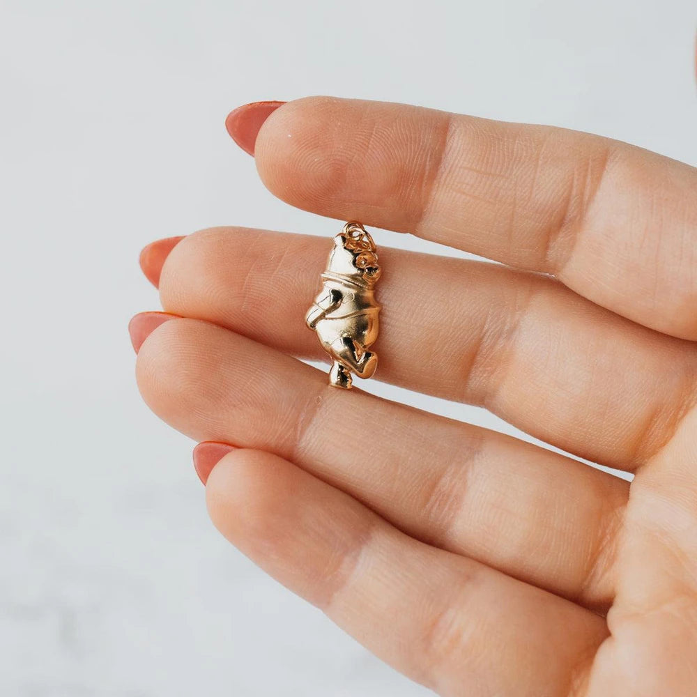 14K Yellow Gold Winnie The Pooh Charm