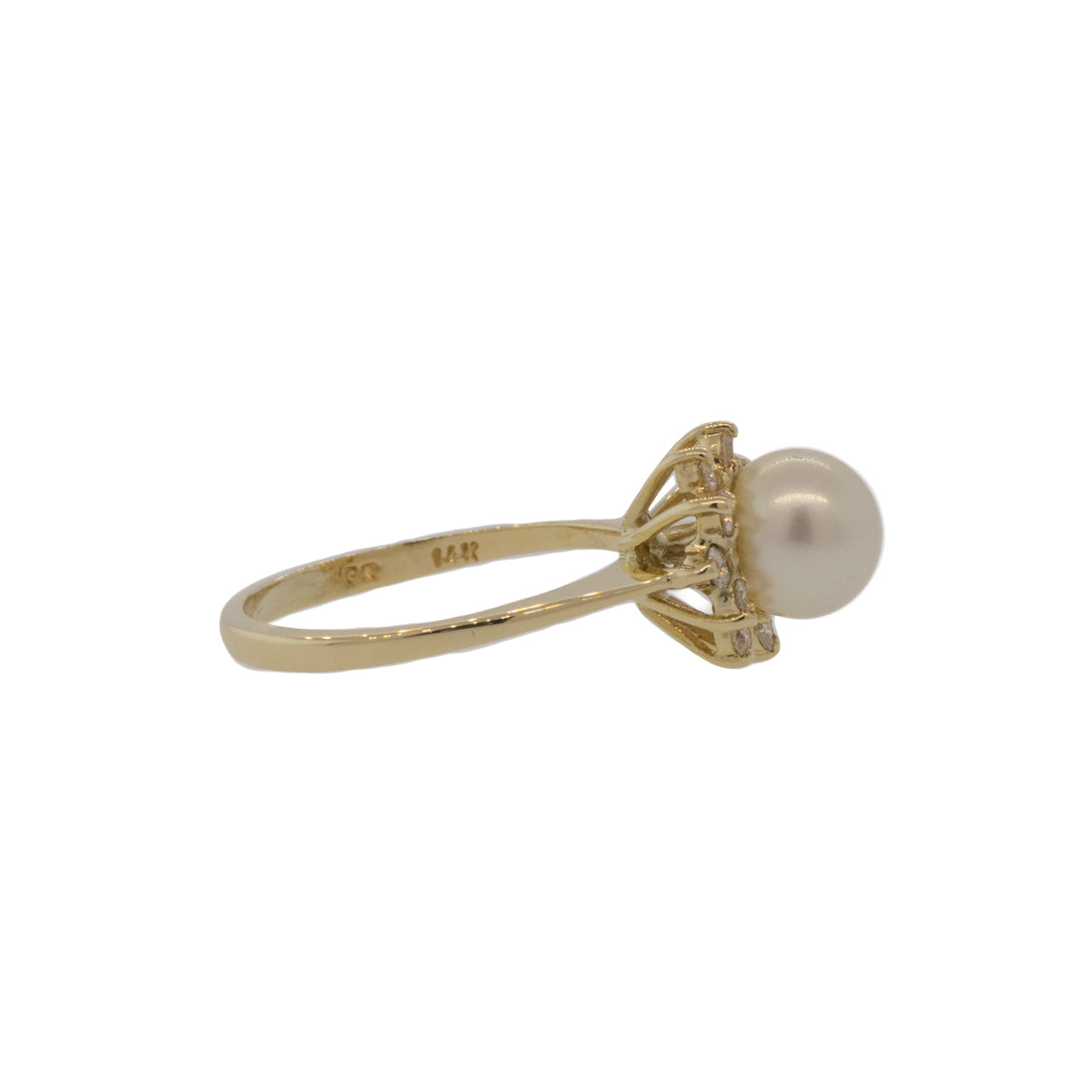 Fresh Water Cultured Pearl and Diamond Halo Ring