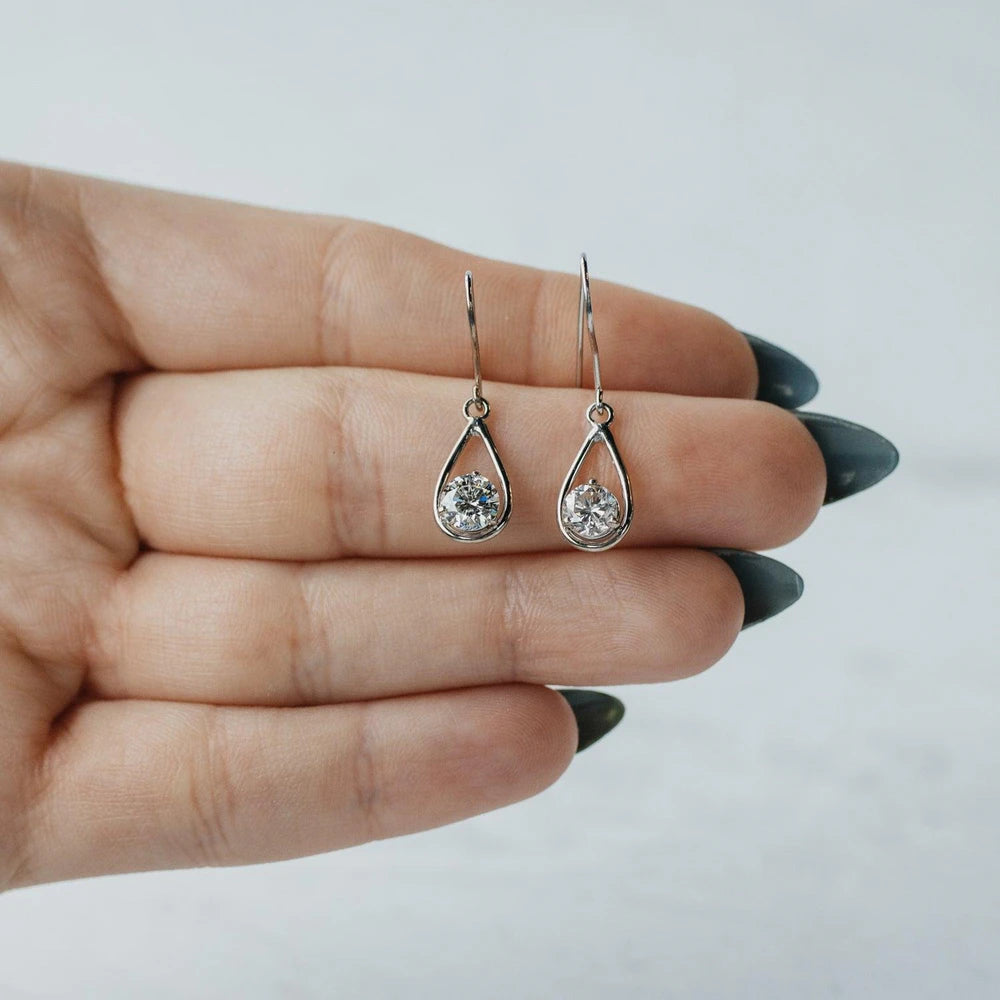 1.00ctw Round Brilliant Drop Dangle Earrings