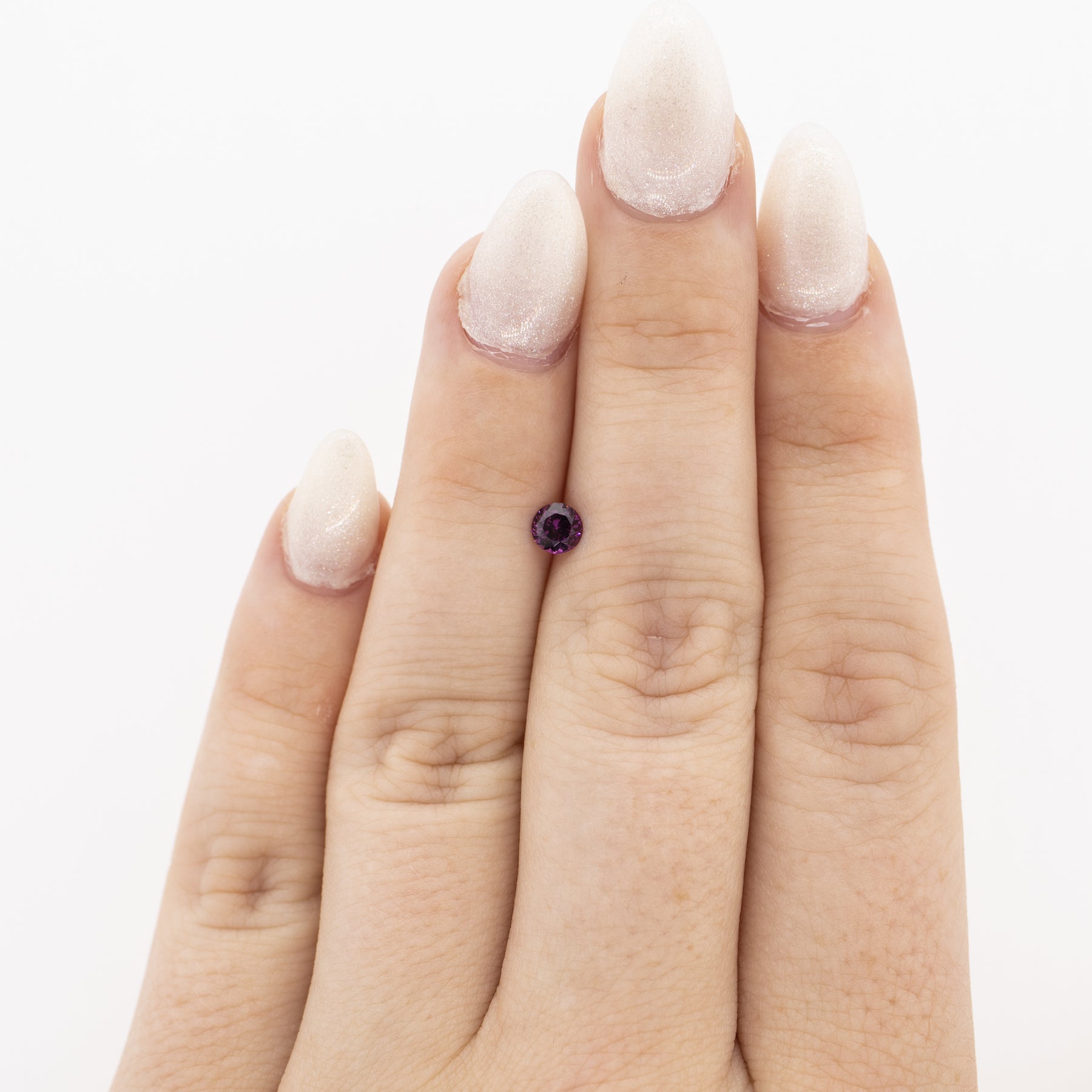 0.39ctw Round Cut Color Change Garnet