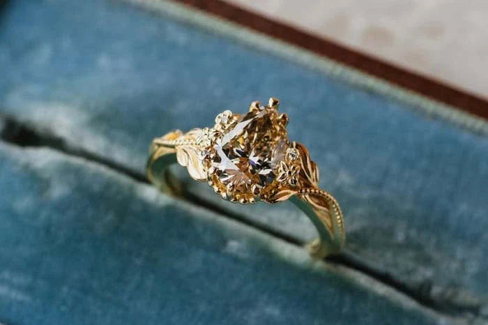 Custom-Designed Engagement Rings vs. Ready-Made Rings Comparison
