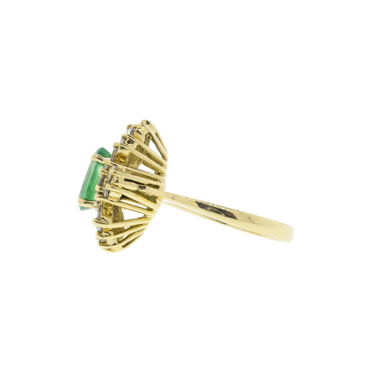 18K Yellow Gold Pear Cut Emerald & Diamond Ring