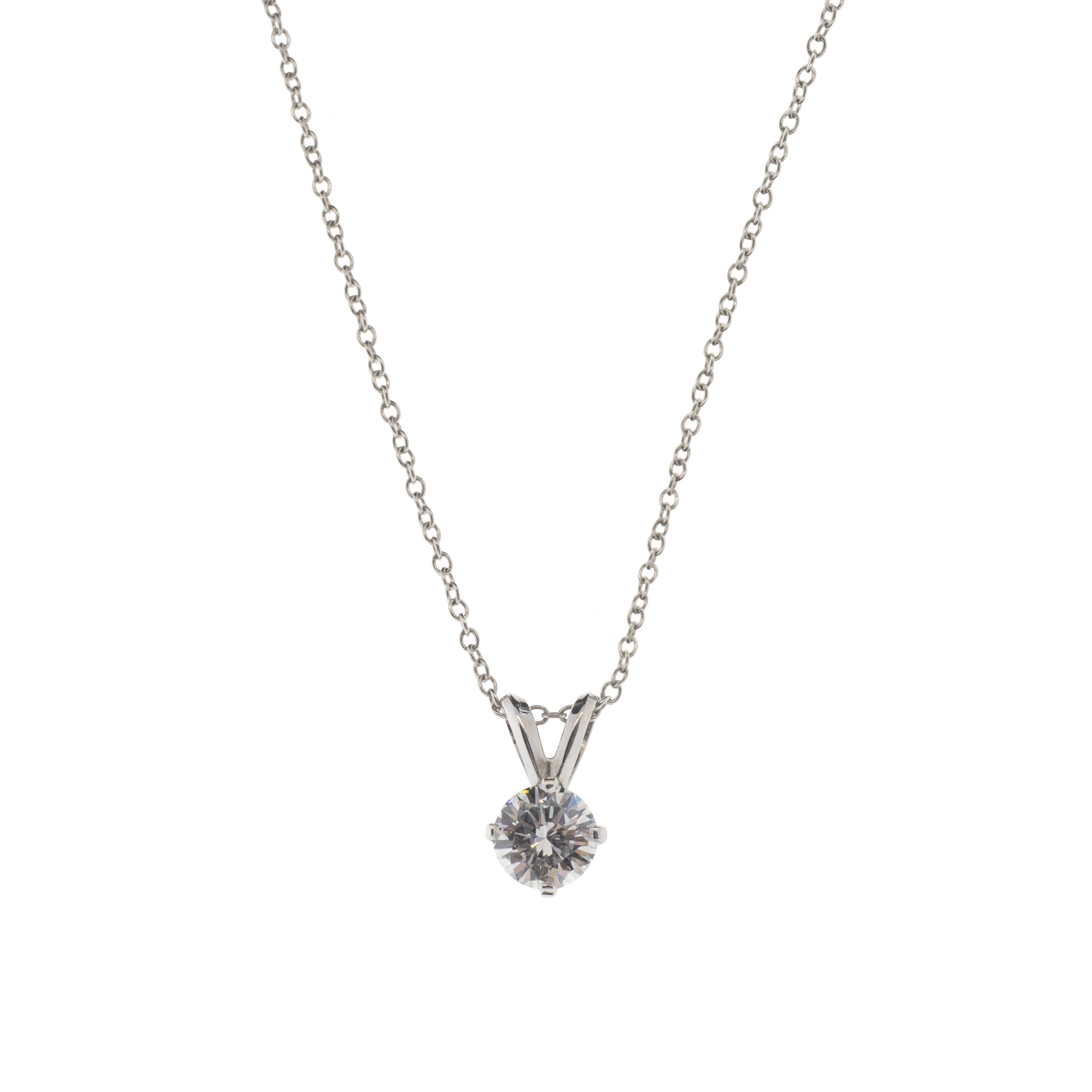 Classic Round Brilliant Diamond Pendant Necklace