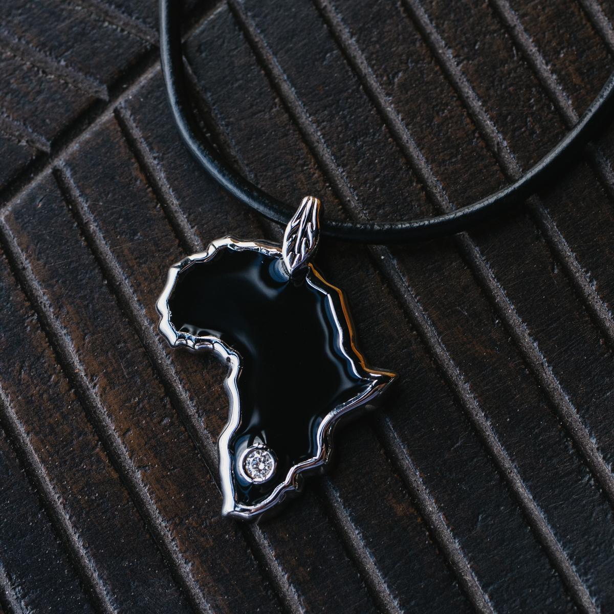 Sterling Silver Enameled African Pendant Necklace With Diamond