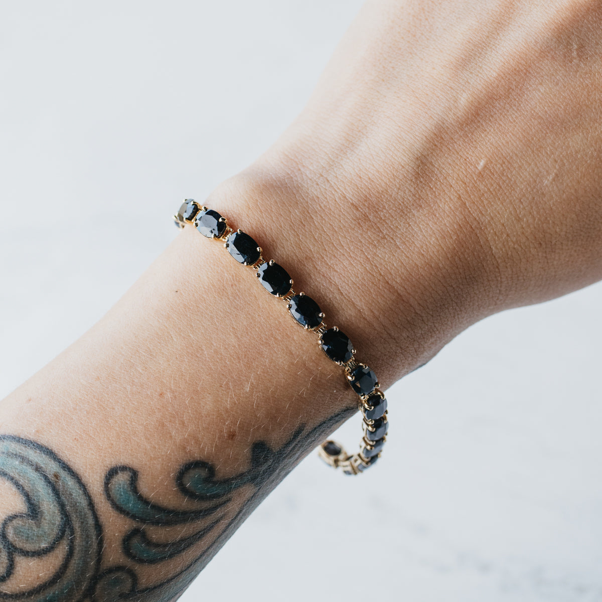 14K Yellow Gold Dark Blue Sapphire Tennis Bracelet