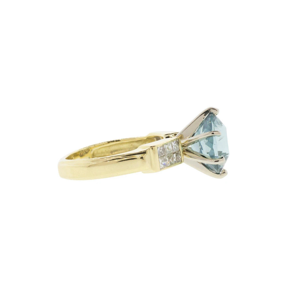 18K Yellow Gold Oval Cut Mint Tourmaline and Diamond Ring