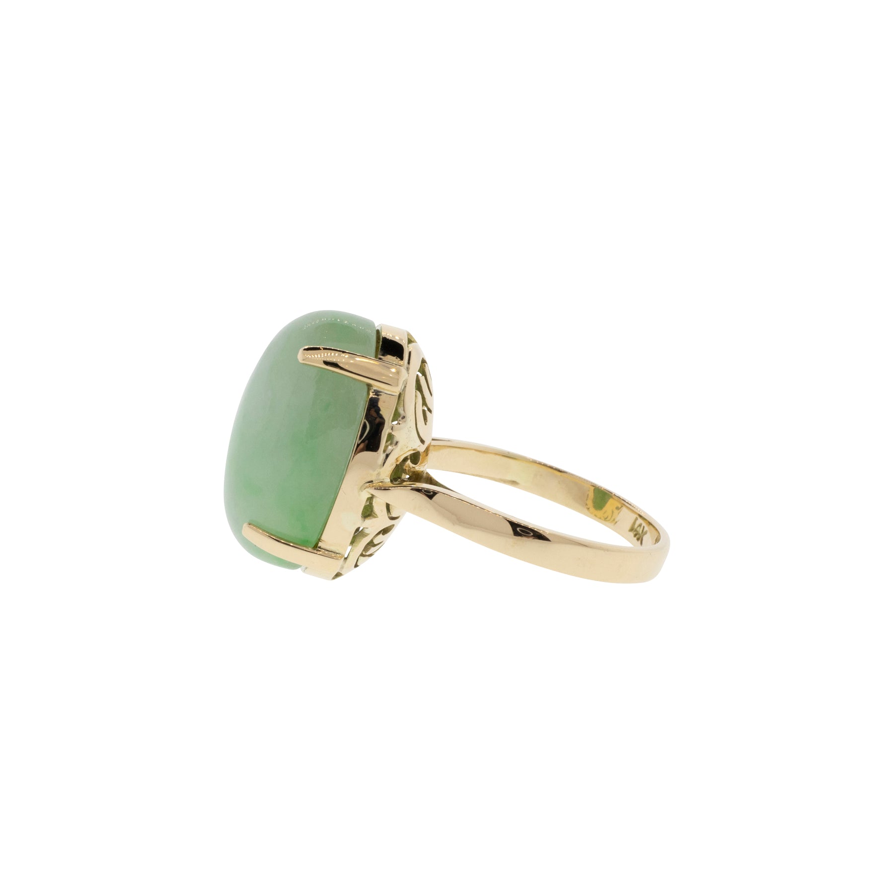 Apple Mottle Cabochon Jade Ring