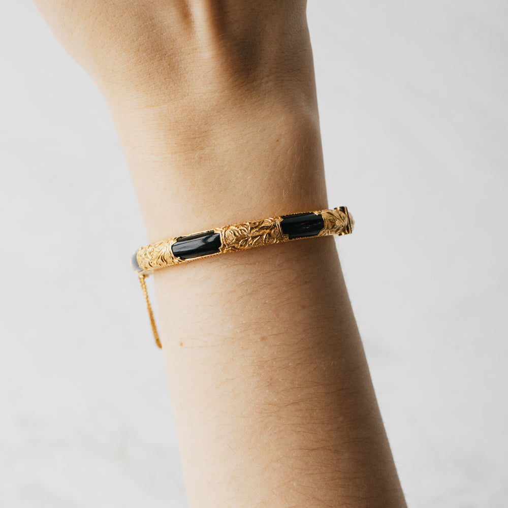 22K Yellow Gold Engraved Bangle with Onyx