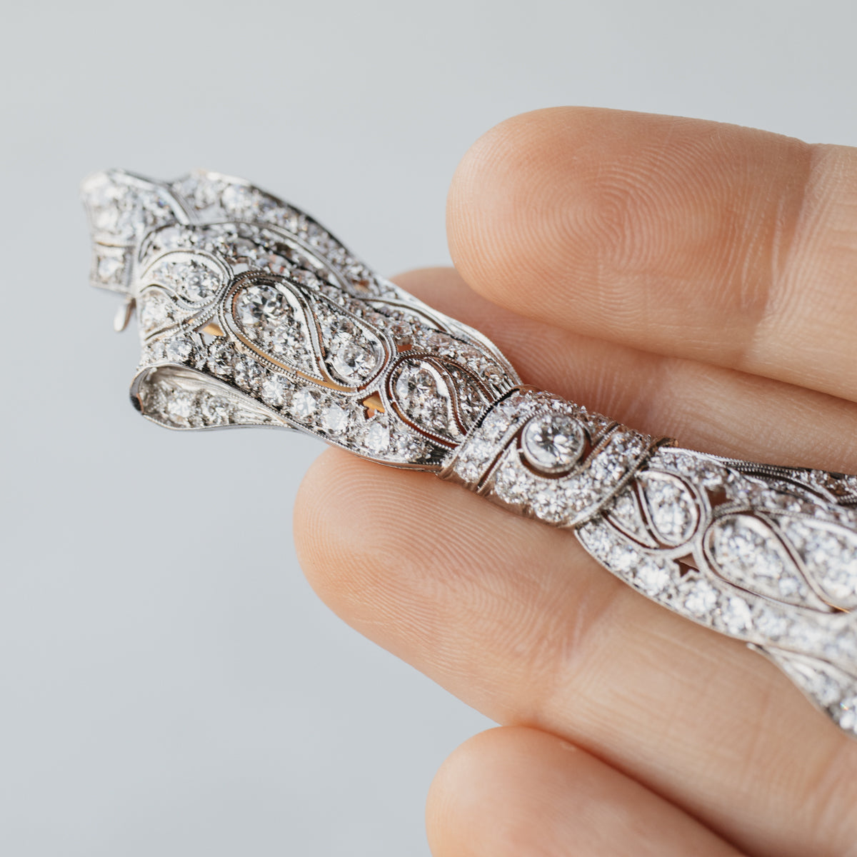 Platinum Edwardian Diamond Ribbon Brooch