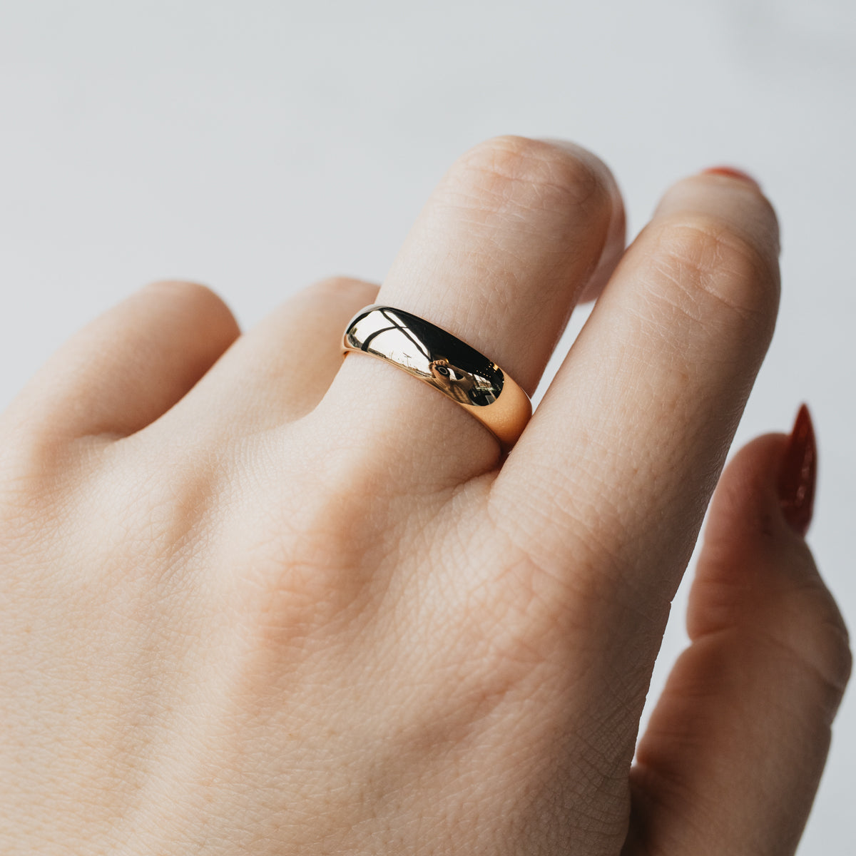 14K Yellow Gold Carved 6mm Half-Round Band