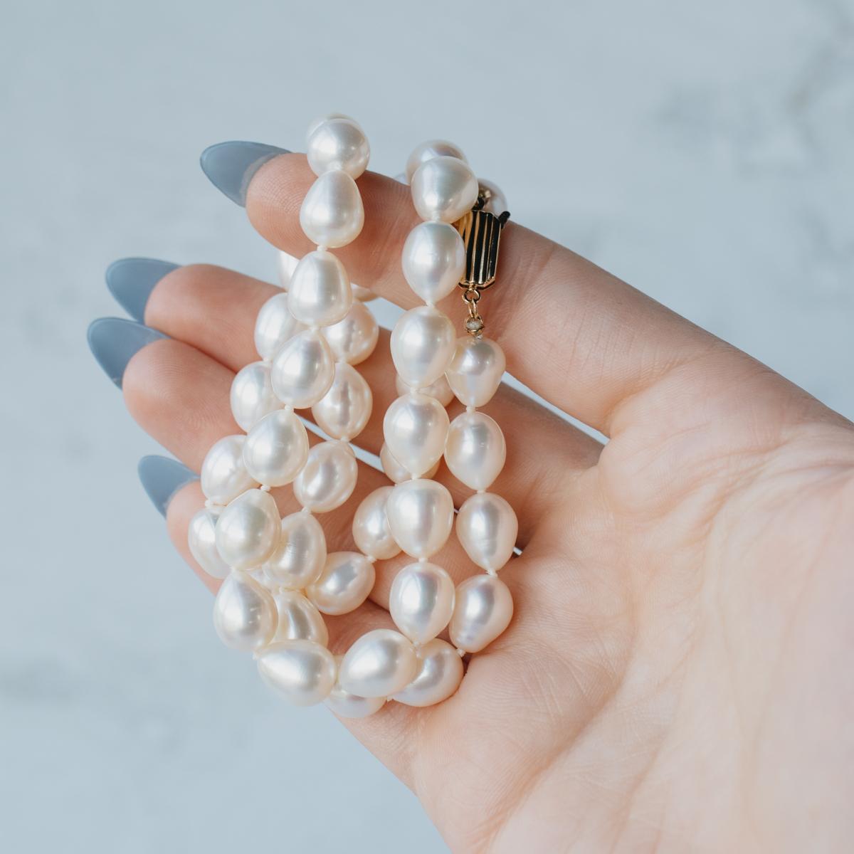 20-Inch Freshwater Pearl Necklace with 14k White Gold Clasp