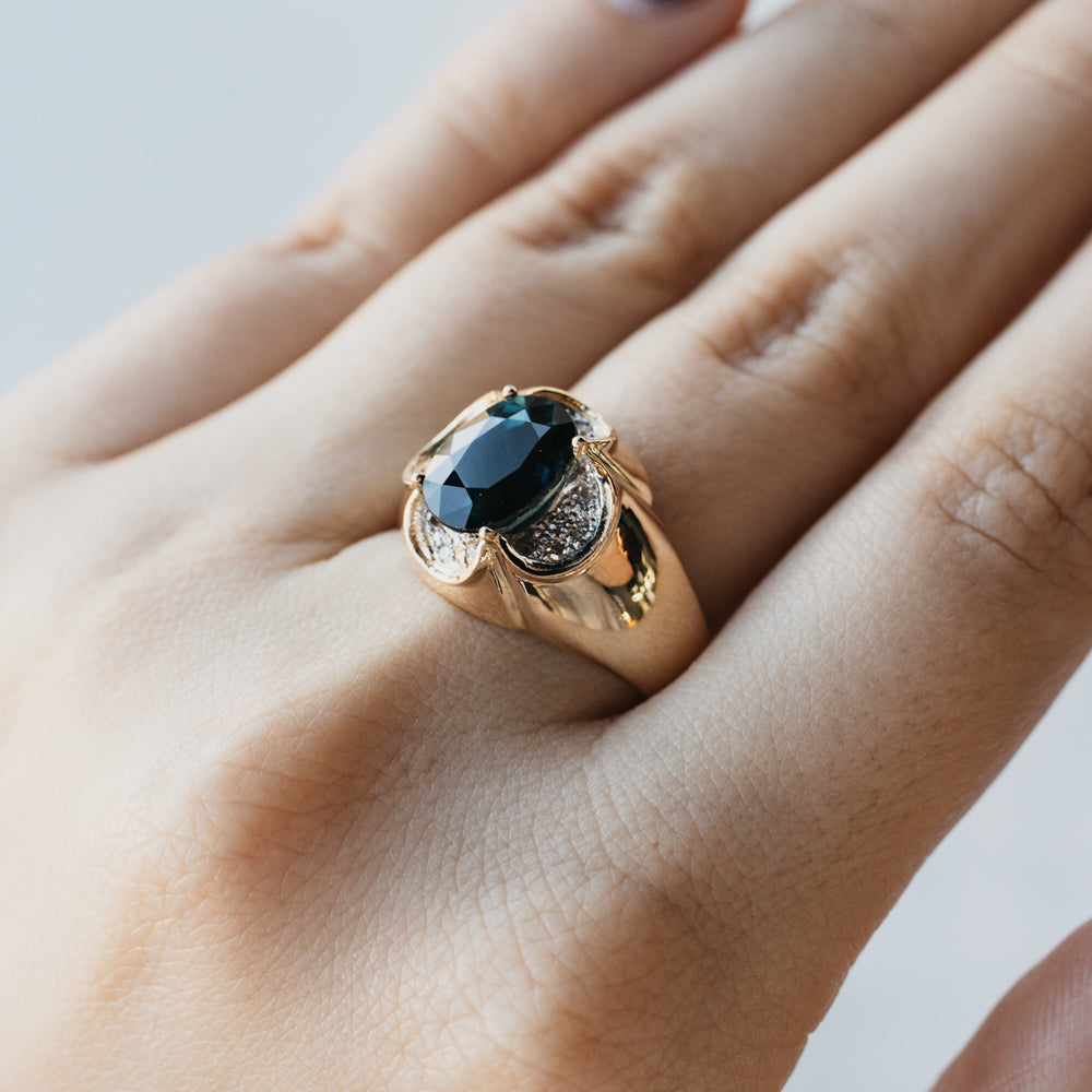 Dark Teal Sapphire and Diamond Two Tone Buttercup Ring