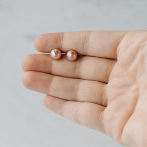 Japanese Faceted Peach Pearl White Gold Studs