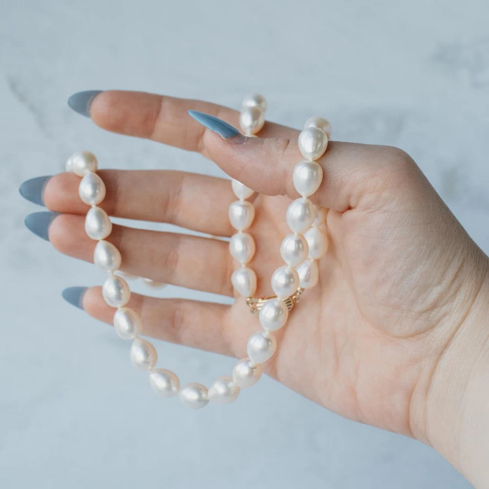 20-Inch Freshwater Pearl Necklace with 14k White Gold Clasp