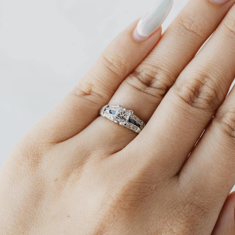18K White Gold Princess Cut Diamond & Sapphire Ring
