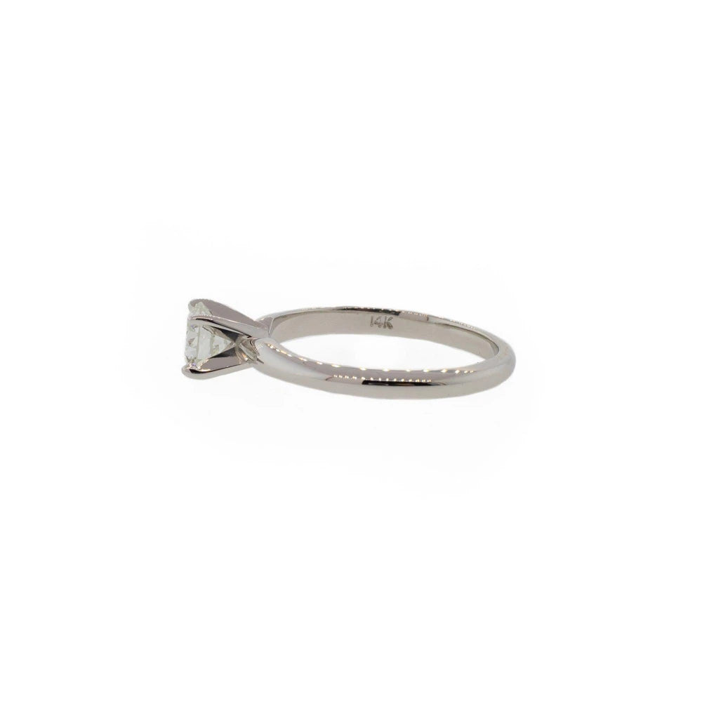Round Brilliant Canadian Diamond Solitaire Ring