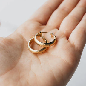 14K Yellow Gold Stippled Hollow Hoop Earrings