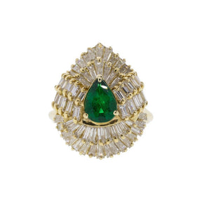 18K Yellow Gold Pear Cut Emerald & Diamond Cluster Cocktail Ring