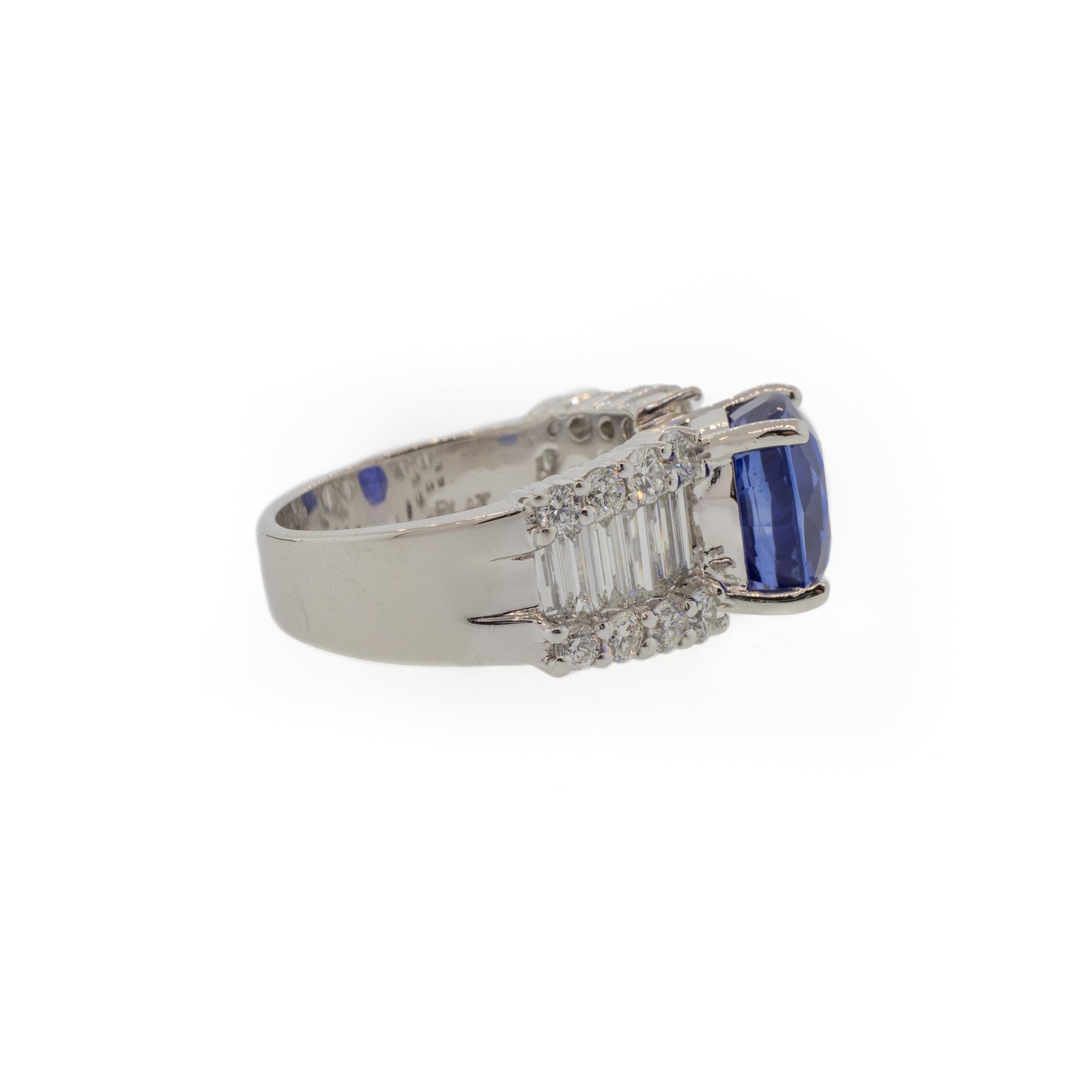 Platinum 5.85 Carat Blue Sapphire and Baguette Diamond Ring