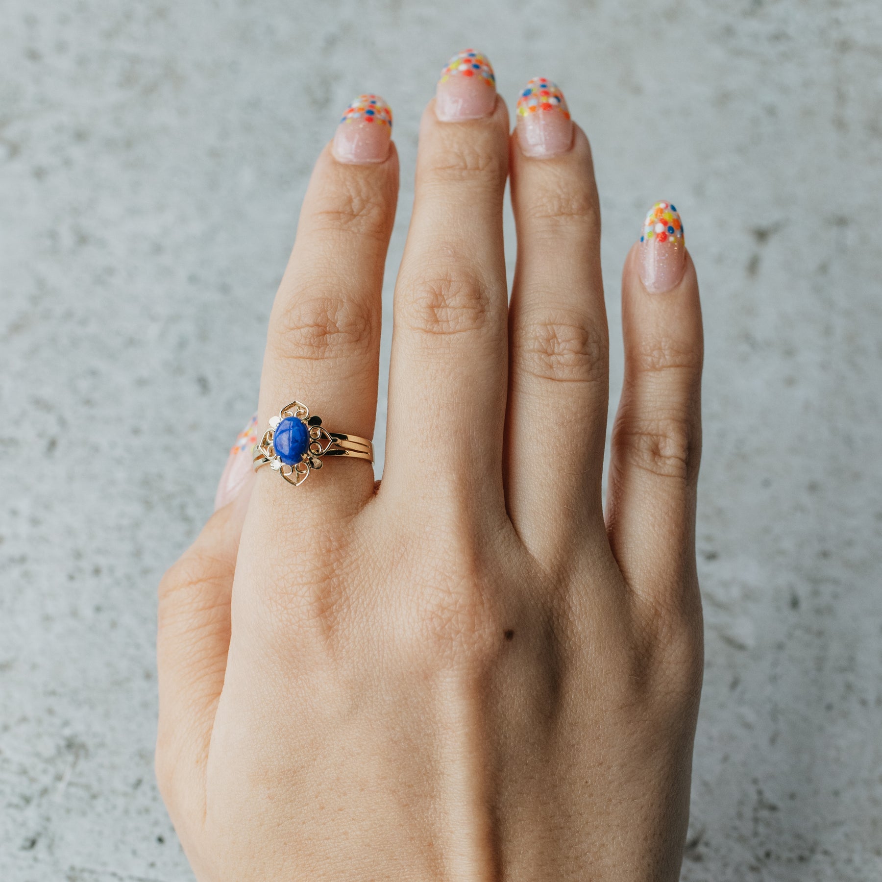 Solitaire Lapis Lazuli and Yellow Gold Ring