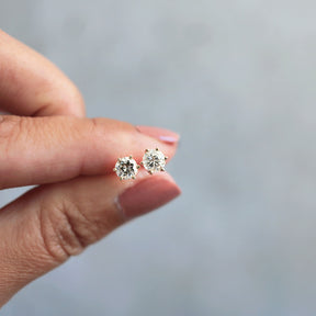Six Prong Diamond & Yellow Gold Studs